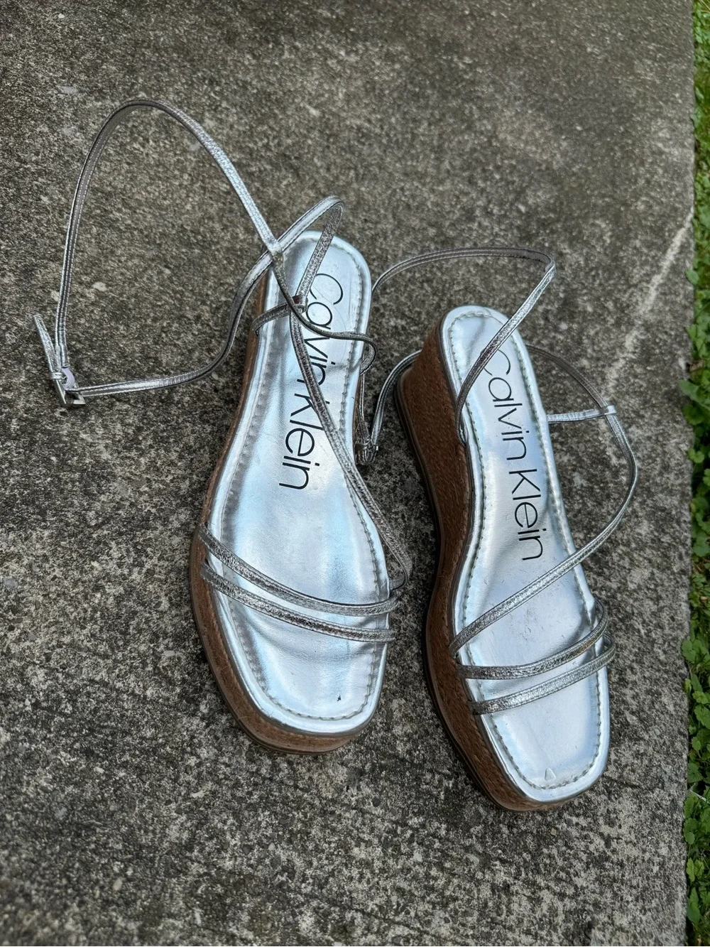 Calvin Klein Neve Metallic Silver Strappy Platform Wedge Espadrille Sandals 9.5M
